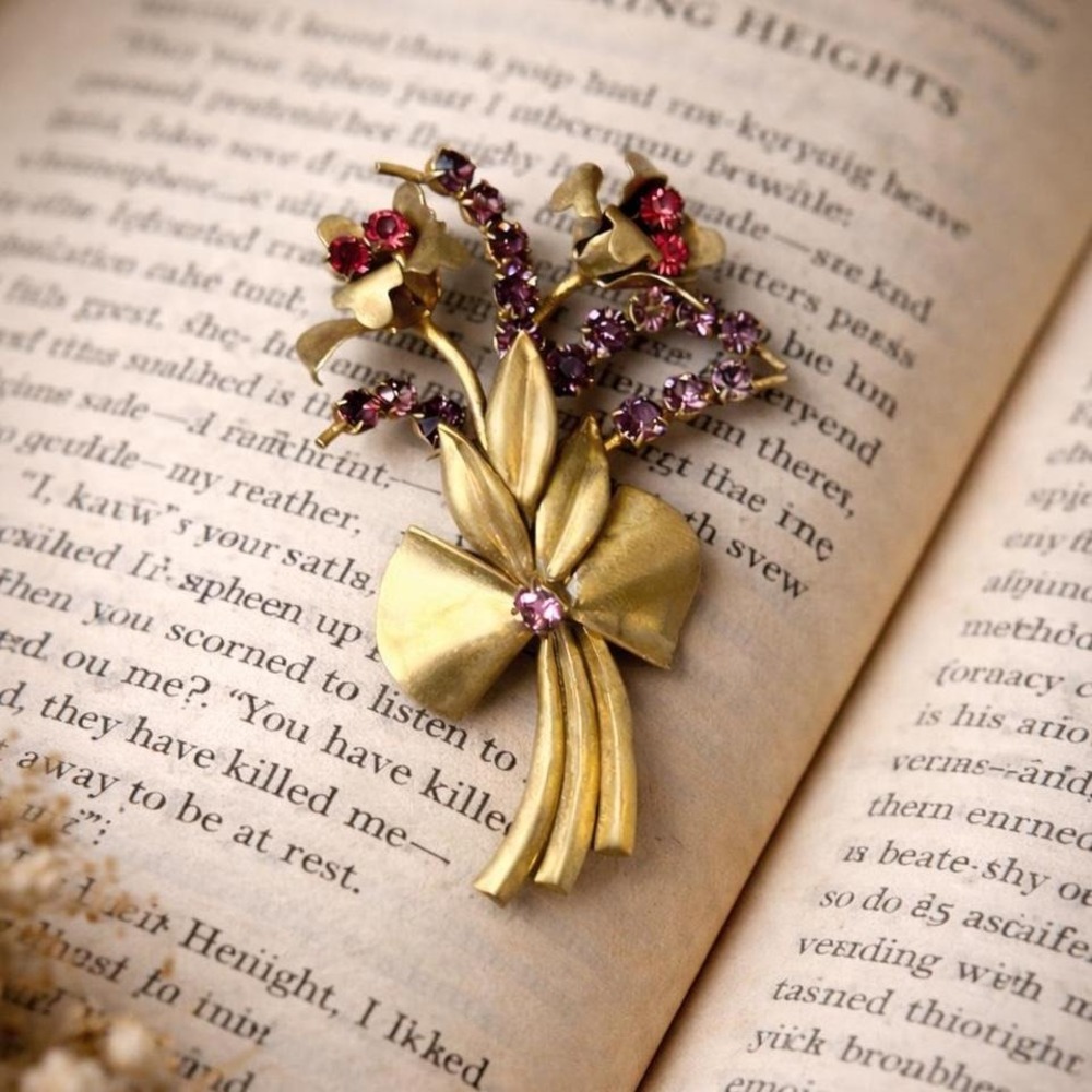Vintage Gold Tone Brooch Bouquet Floral Spray Rhinestone Mid Century Cottagecore